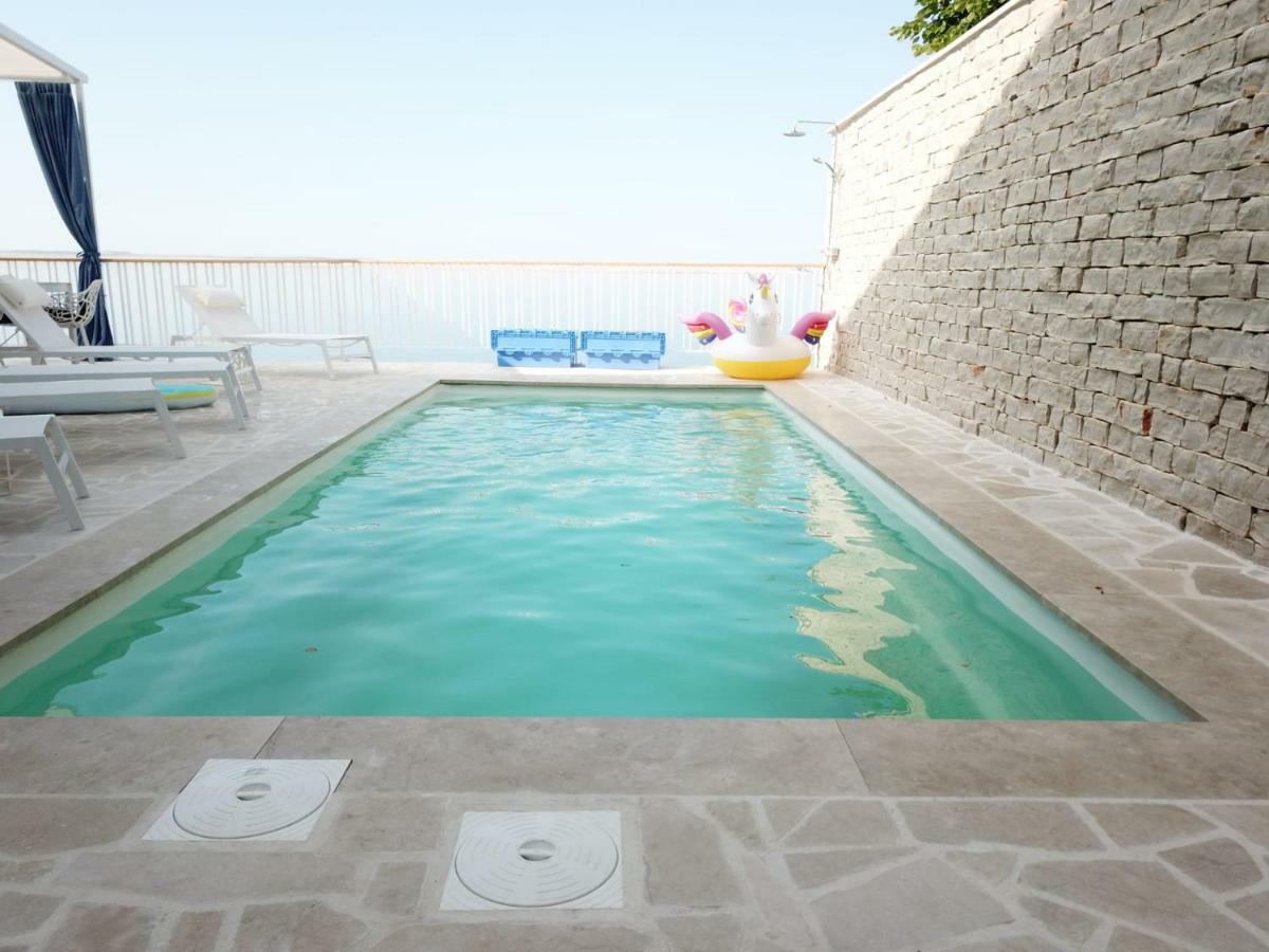 Villa Beline Direct Aan Zee, Verwarmd Zwembad En Sauna Tribanj-Kruscica Ngoại thất bức ảnh